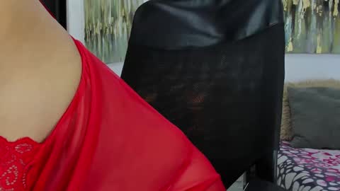 Helena Santos  online show from 14, 9, 2025