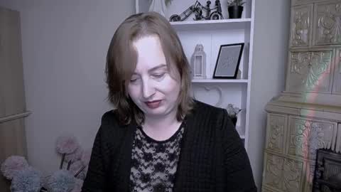 Helen online show from 10, 10, 2025