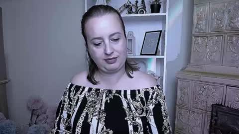 Helen online show from 16, 10, 2025