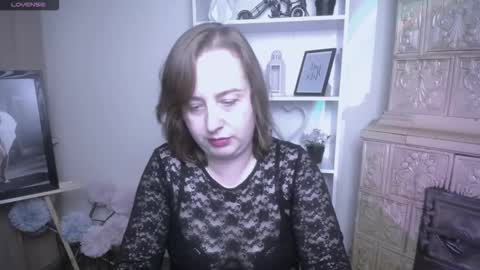 Helen online show from 4, 11, 2025