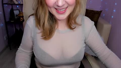 Snapshot of helens_lov chatting on 24, 12, 2024 Helen online show from 24, 12, 2024