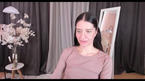 Snapshot of helentasty_ chatting on 22, 2, 2025 Helen online show from 22, 2, 2025