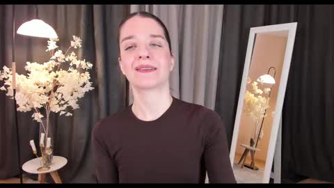 Snapshot of helentasty_ chatting on 1, 3, 2025 Helen online show from 1, 3, 2025