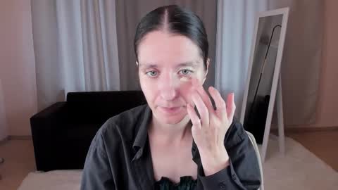 Snapshot of helentasty_ chatting on 24, 9, 2025 Helen online show from 24, 9, 2025