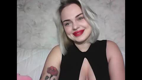 helga_now online show from 7, 3, 2025