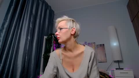 Helga online show from 8, 2, 2025