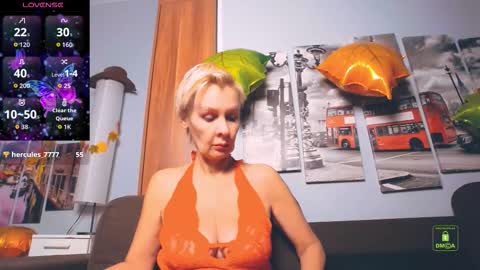 Snapshot of helgahimmele chatting on 26, 11, 2025 Helga online show from 26, 11, 2025