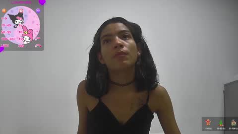 Helia Transfem and Amy online show from 11, 12, 2024