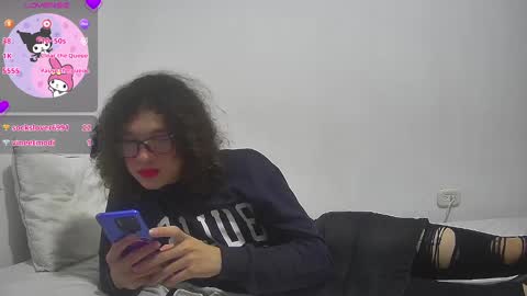Helia Transfem and Amy online show from 14, 12, 2024