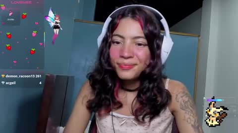 Helia Transfem and Amy online show from 9, 9, 2025