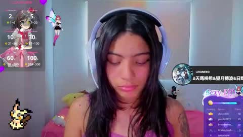 Helia Transfem and Amy online show from 8, 1, 2026