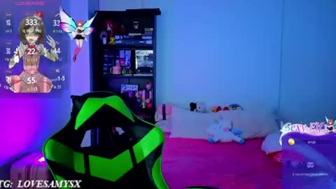 Helia Transfem and Amy online show from 23, 6, 2026