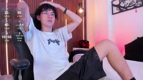 Snapshot of helios_obscuro chatting on 9, 10, 2025 helios_obscuro online show from 9, 10, 2025