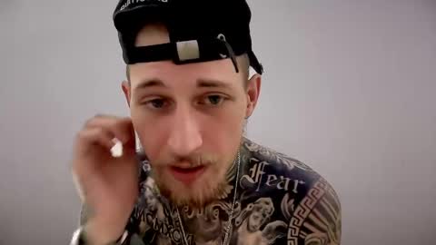 Snapshot of hellacozy chatting on 20, 3, 2026 hellacozy online show from 20, 3, 2026