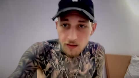 Snapshot of hellacozy chatting on 24, 3, 2026 hellacozy online show from 24, 3, 2026