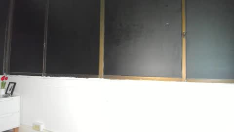 Snapshot of hellanddante_ chatting on 8, 1, 2026 H E L L AND D A N T E online show from 8, 1, 2026