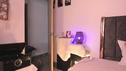 helldy_666 online show from 11, 5, 2026