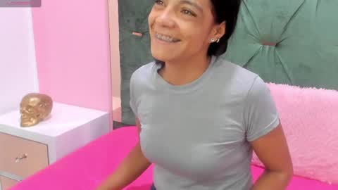 Hellen  online show from 15, 2, 2025