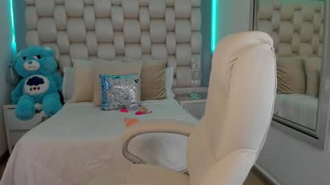 hellen_amazing online show from 13, 12, 2024