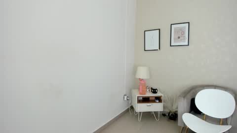 Snapshot of hellen_coy chatting on 8, 1, 2025 Julieta online show from 8, 1, 2025