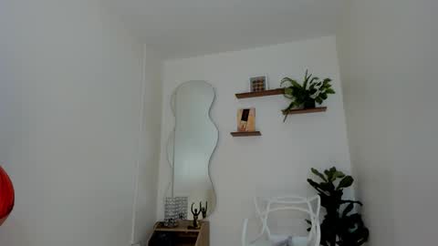 Snapshot of hellen_coy chatting on 29, 9, 2025 Julieta online show from 29, 9, 2025