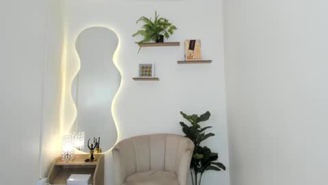 Snapshot of hellen_coy chatting on 24, 10, 2025 Julieta online show from 24, 10, 2025