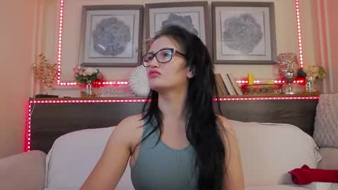    online show from 21, 2, 2025