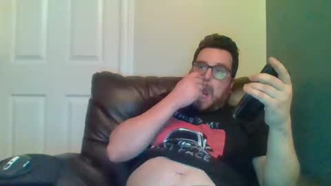 Snapshot of hellflow chatting on 28, 11, 2025 hellflow online show from 28, 11, 2025