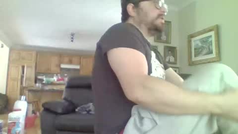 Snapshot of hellflow chatting on 15, 12, 2025 hellflow online show from 15, 12, 2025