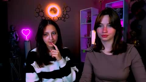 Helli online show from 28, 9, 2025