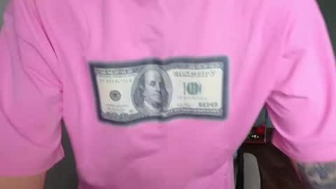 Snapshot of hellish_sugar chatting on 28, 11, 2025 Remy online show from 28, 11, 2025