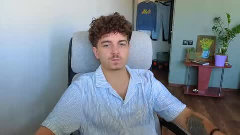 Snapshot of hellish_sugar chatting on 29, 7, 2026 Remy online show from 29, 7, 2026