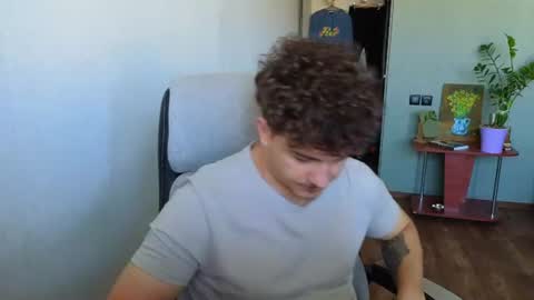 Snapshot of hellish_sugar chatting on 30, 7, 2026 Remy online show from 30, 7, 2026