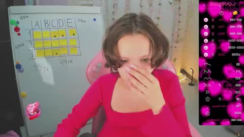 Snapshot of hello_helena chatting on 20, 9, 2025 Helene online show from 20, 9, 2025