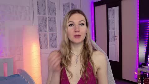 Snapshot of hello_lisha chatting on 6, 3, 2025 Alisia Monday to Friday from 10 am to 4 pm GMT 2 online show from 6, 3, 2025