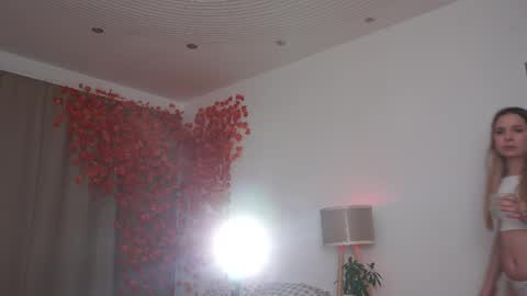 Taya online show from 12, 10, 2025