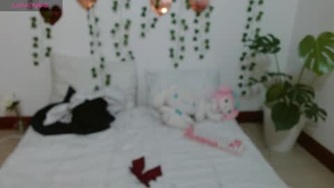 hellokitty_valery1 online show from 4, 4, 2026