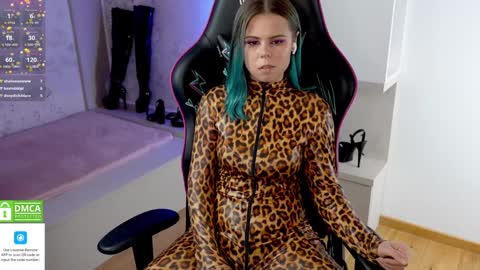 Snapshot of hellokittyalice chatting on 14, 1, 2025 Alice online show from 14, 1, 2025