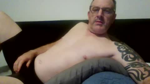 Snapshot of hempie1973 chatting on 2, 7, 2026 hempie1973 online show from 2, 7, 2026