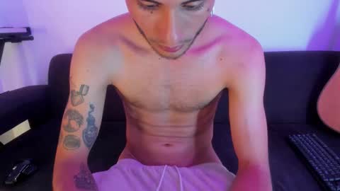 henrik_senn online show from 5, 1, 2026