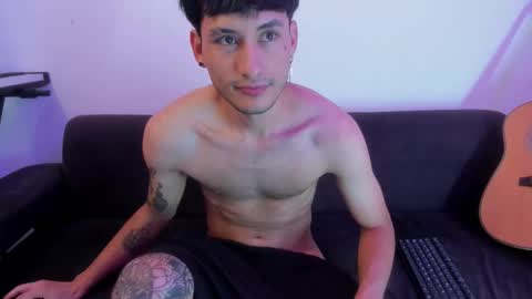 Snapshot of henrik_senn chatting on 8, 3, 2026 henrik_senn online show from 8, 3, 2026