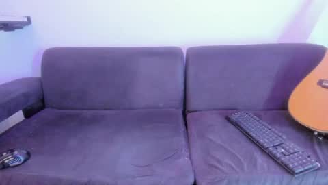 Snapshot of henrik_senn chatting on 6, 4, 2026 henrik_senn online show from 6, 4, 2026