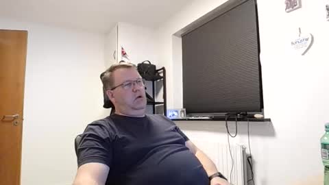 Snapshot of henrikrp1971 chatting on 6, 3, 2025 henrikrp1971 online show from 6, 3, 2025