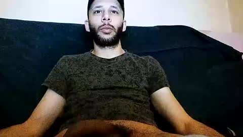 Snapshot of henryaxe chatting on 6, 2, 2025 HenryAxe online show from 6, 2, 2025