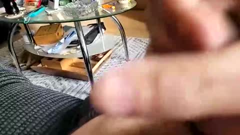 Snapshot of henrybones2021 chatting on 8, 11, 2025 Henrybones online show from 8, 11, 2025