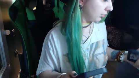 Hentaishiing online show from 9, 10, 2025