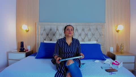 Hera  online show from 6, 10, 2025