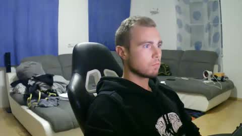 John Pearl online show from 7, 10, 2025