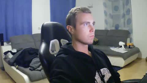 John Pearl online show from 23, 10, 2025