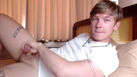 Snapshot of hercules__ chatting on 8, 12, 2024 Gregblonde  Alextattoo online show from 8, 12, 2024